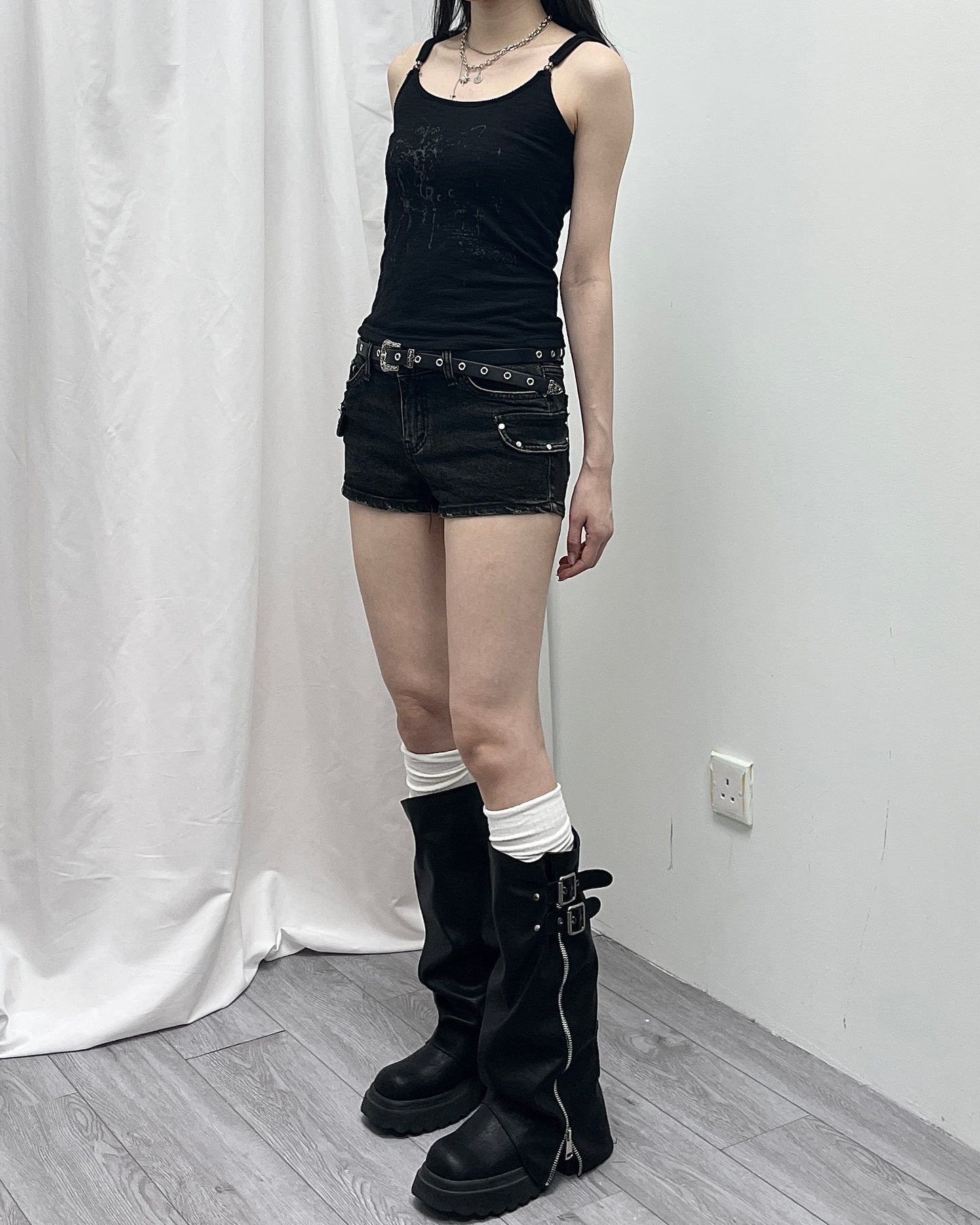 假口袋短牛仔褲