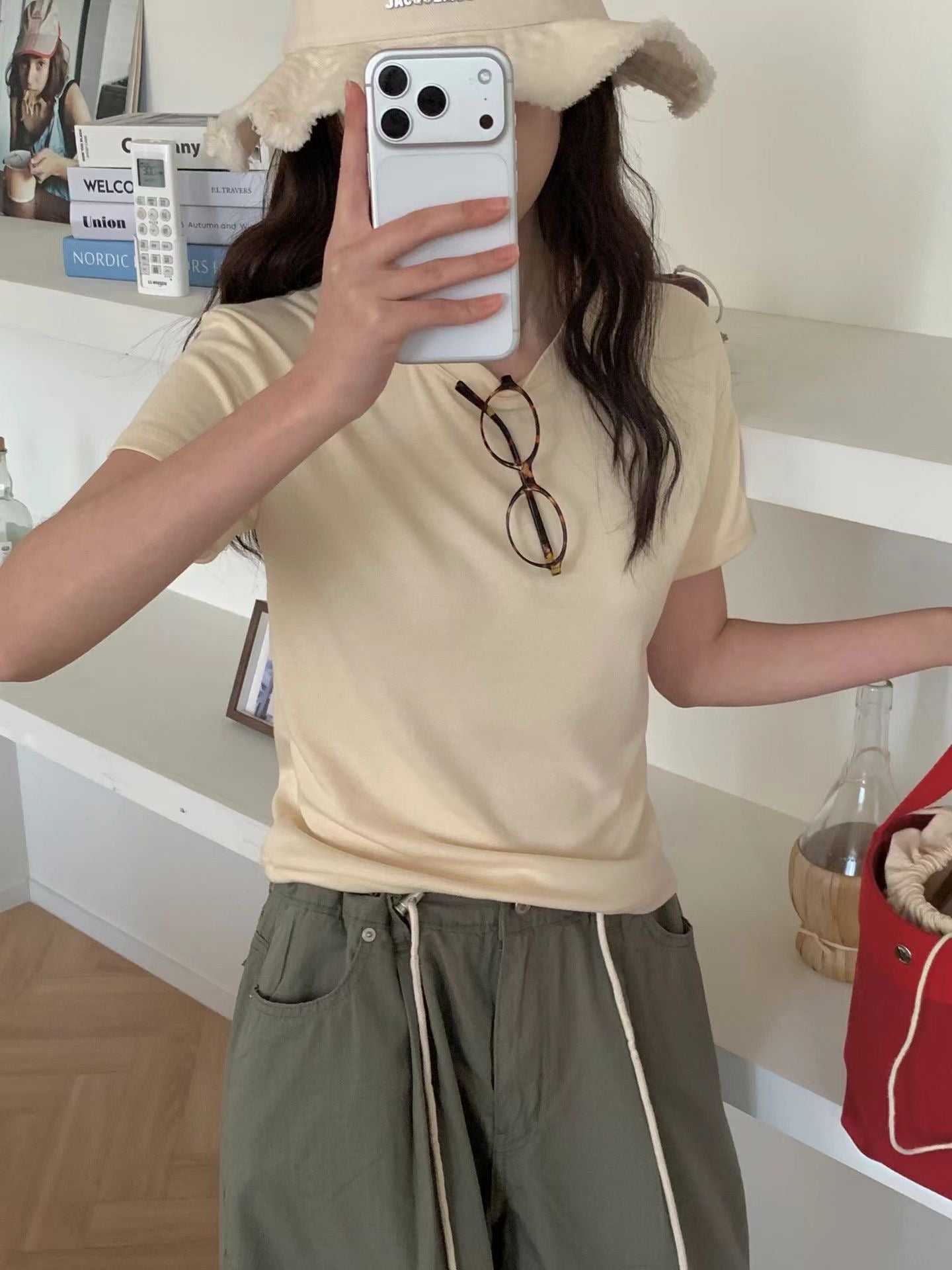 圓領純色短袖Tee