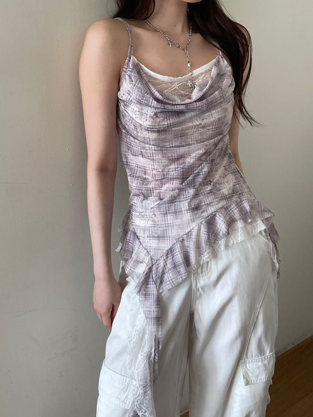 假兩件蕾絲拼接格紋吊帶