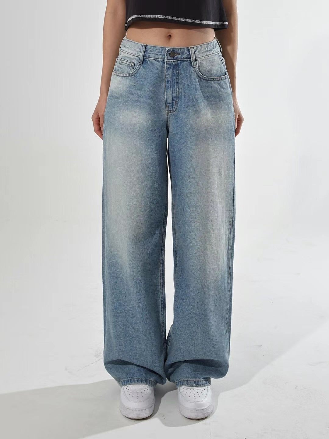 刷色寬鬆牛仔褲