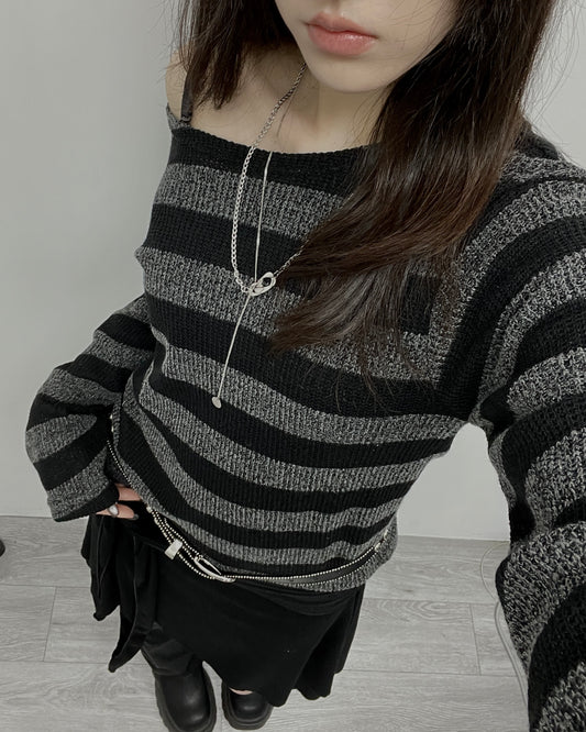鏤空條紋針織上衣