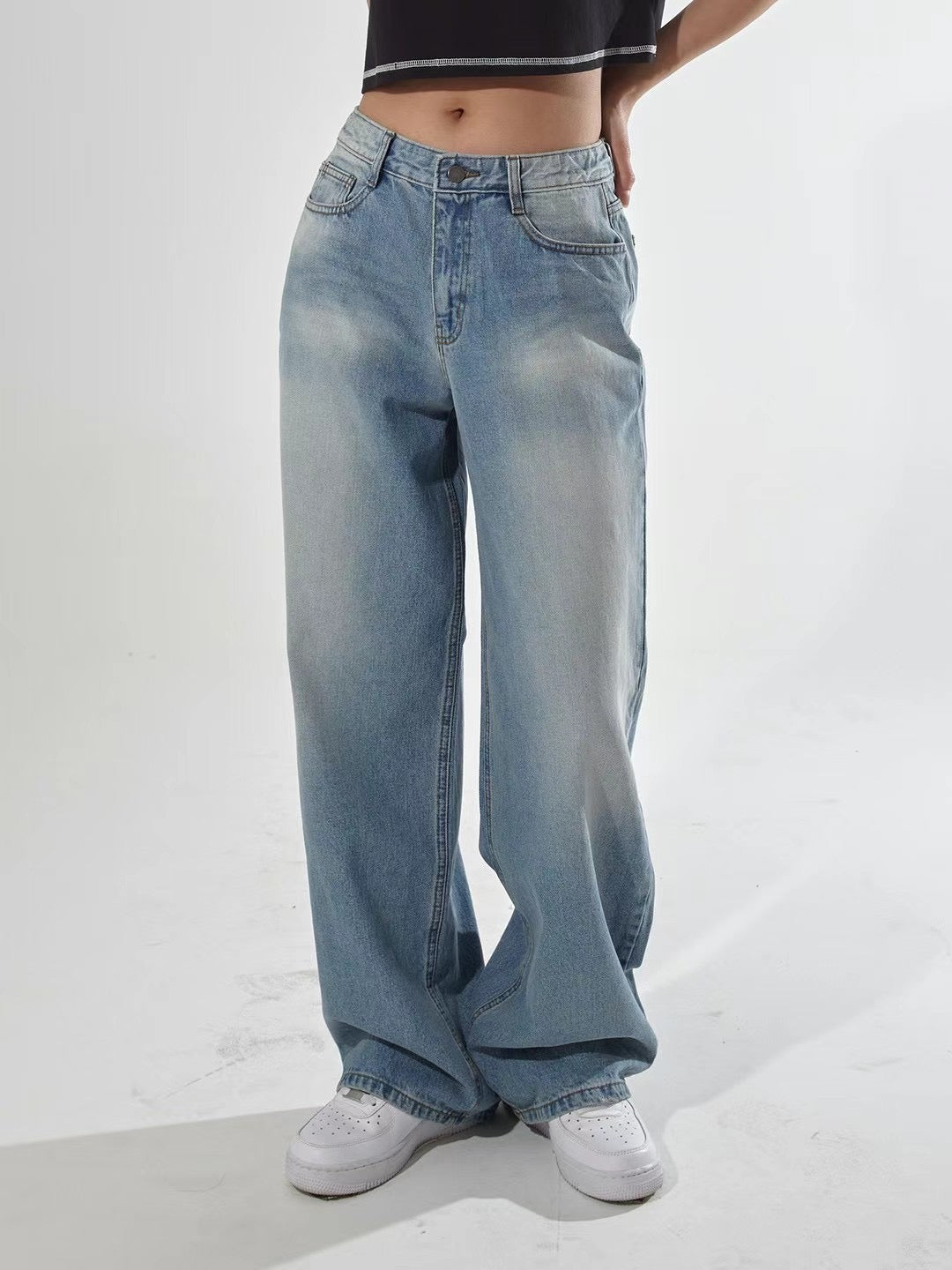 刷色寬鬆牛仔褲