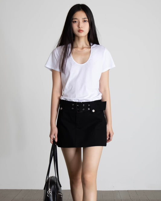 中腰寬腰帶方扣短裙