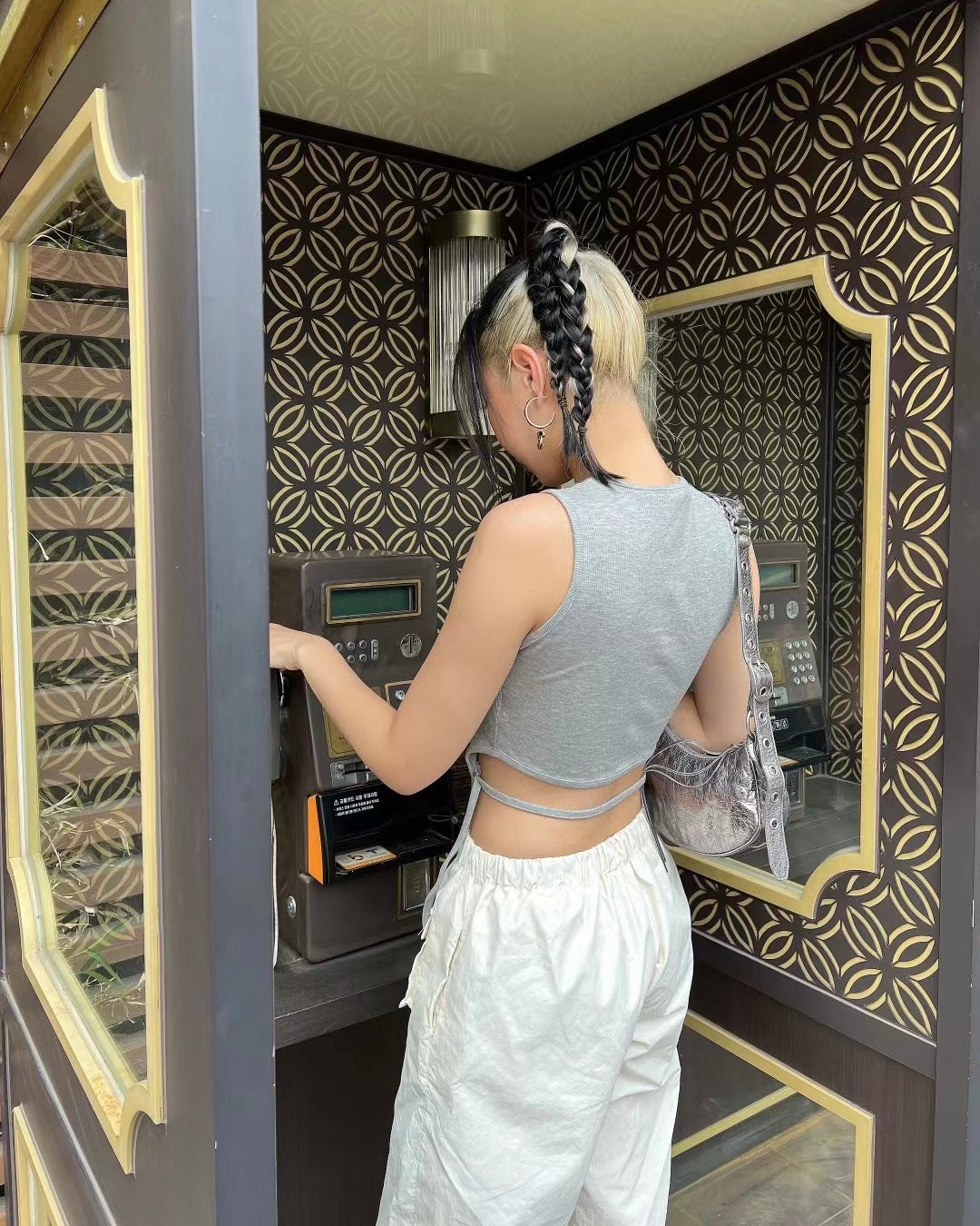 親膚後背露腰背心